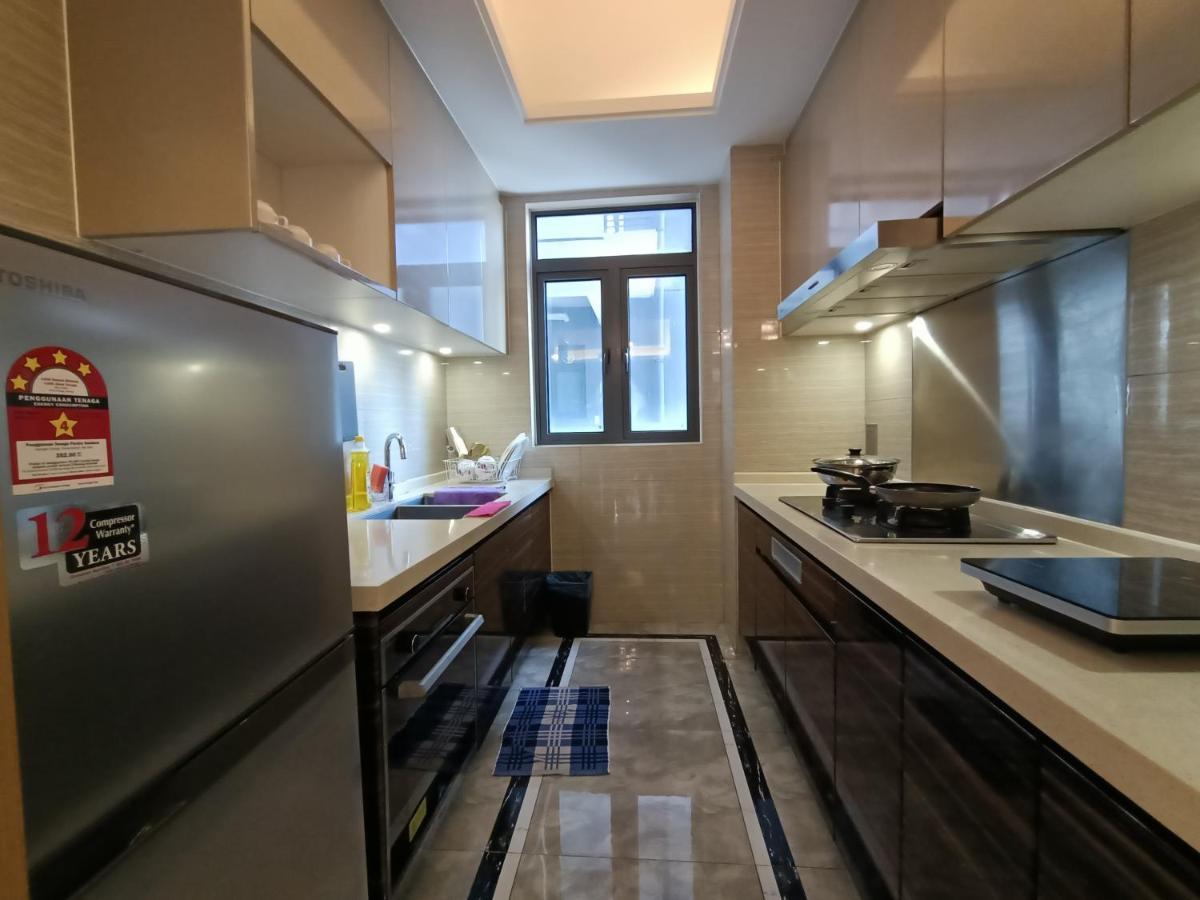 R&F Princess Cove Premium Homestay Famaily Джохор-Бару Экстерьер фото