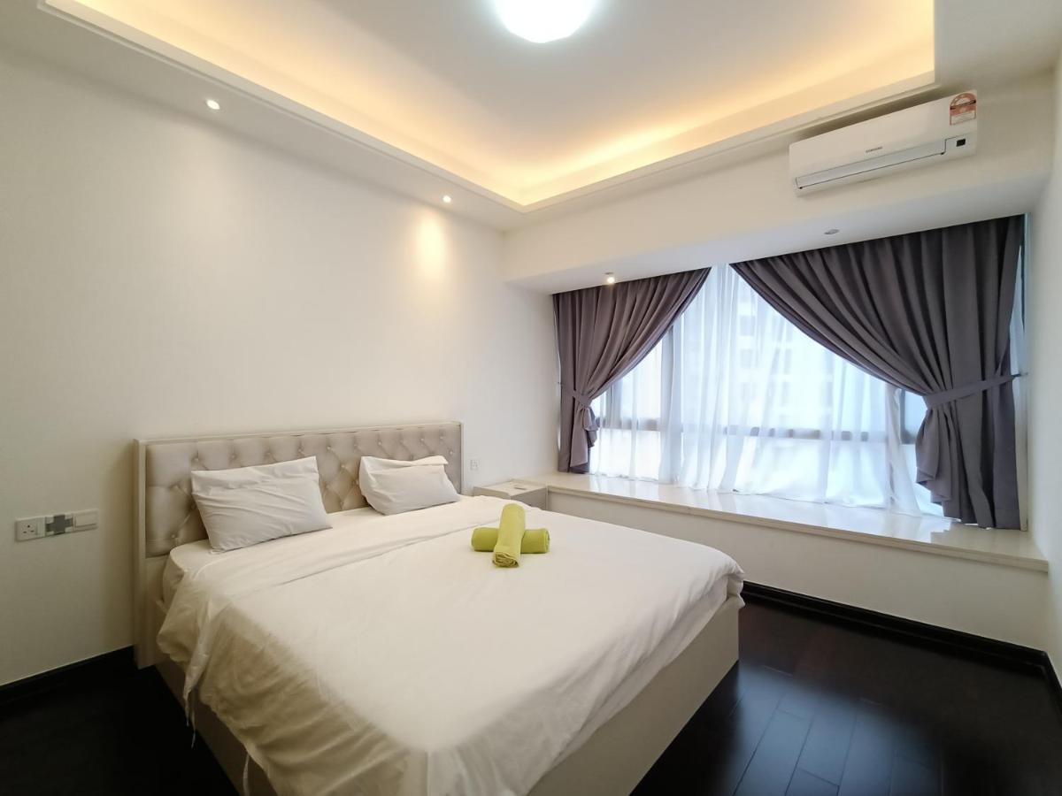 R&F Princess Cove Premium Homestay Famaily Джохор-Бару Экстерьер фото