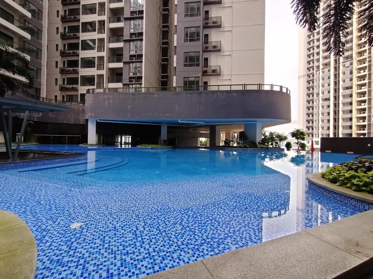 R&F Princess Cove Premium Homestay Famaily Джохор-Бару Экстерьер фото